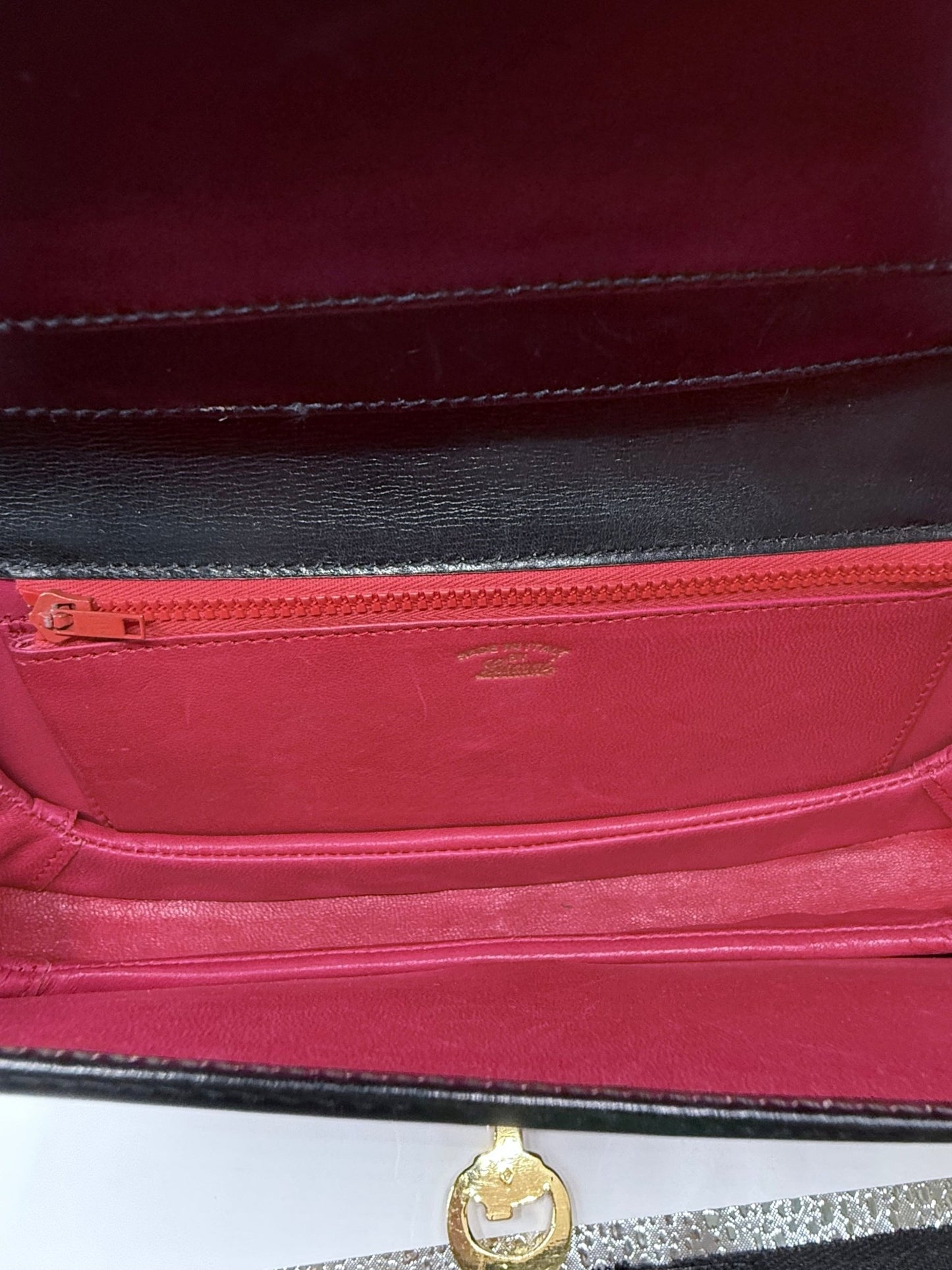 Gucci Leather Half Moon Clutch - LuxeLadyConnoisseur
