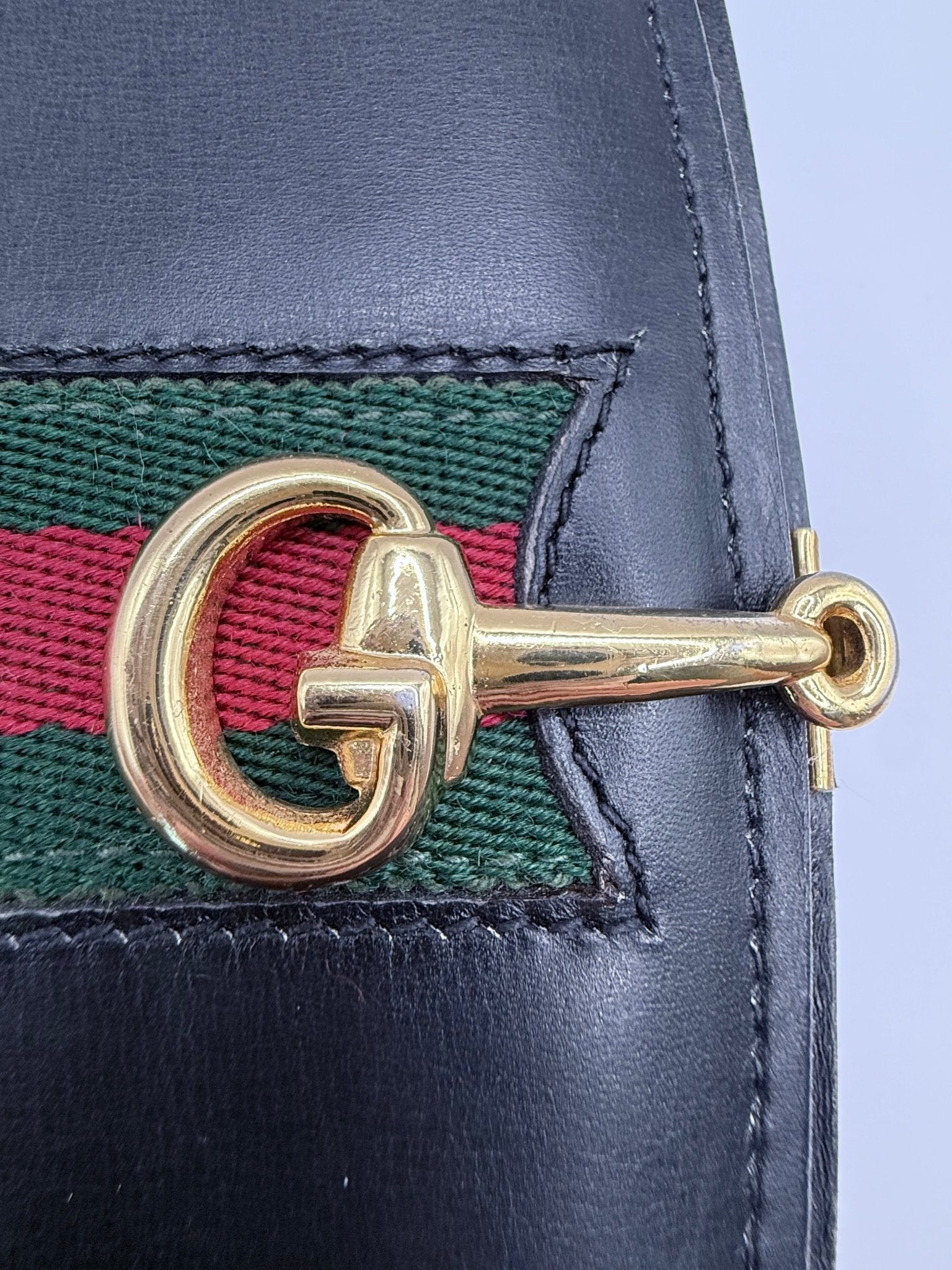 Gucci Leather Half Moon Clutch - LuxeLadyConnoisseur